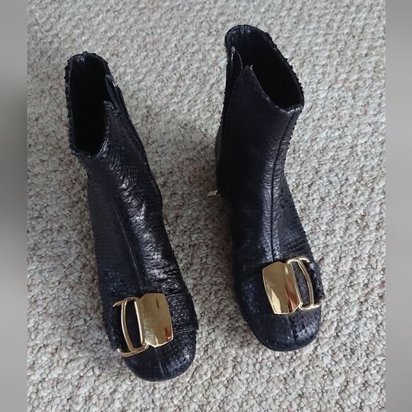 TIBI Wyatt embossed Buckle leather ankle Booties In Black size 5.5 - Picture 2 of 15